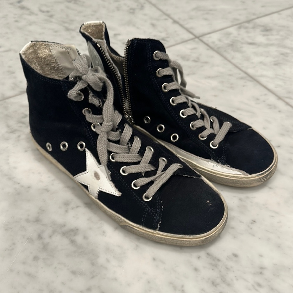 Golden goose
